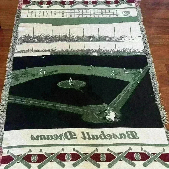 Vintage Baseball Tapestry Throw - Picture 4 of 4